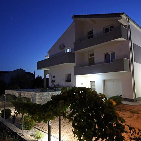 Guesthouse Villa Domenico Lozovac Exterior foto