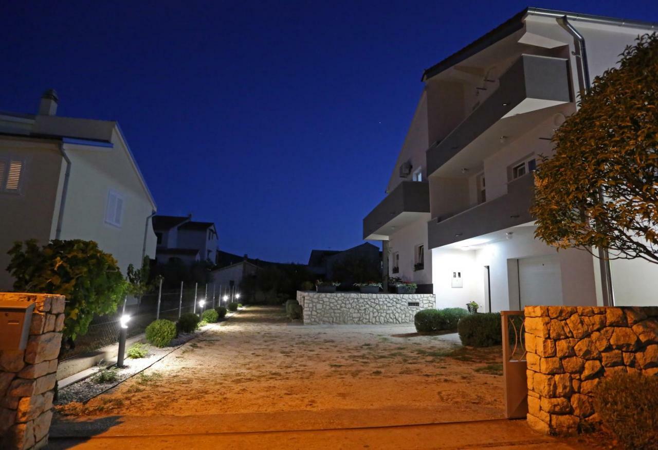 Guesthouse Villa Domenico Lozovac Exterior foto
